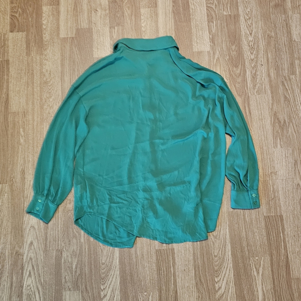 SHEIN Green Button-Up Blouse - Picture 2 of 3